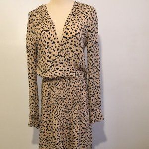 Veronica Beard size: M/US 6